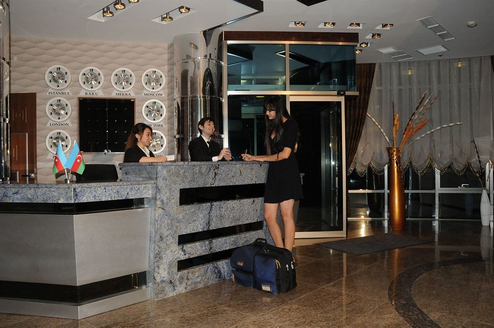 Iron Hotel Hokmeli Bagian luar foto